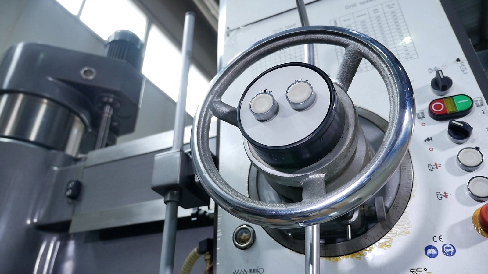 JET JRD-1600W Радиально-сверлильный станок 400В